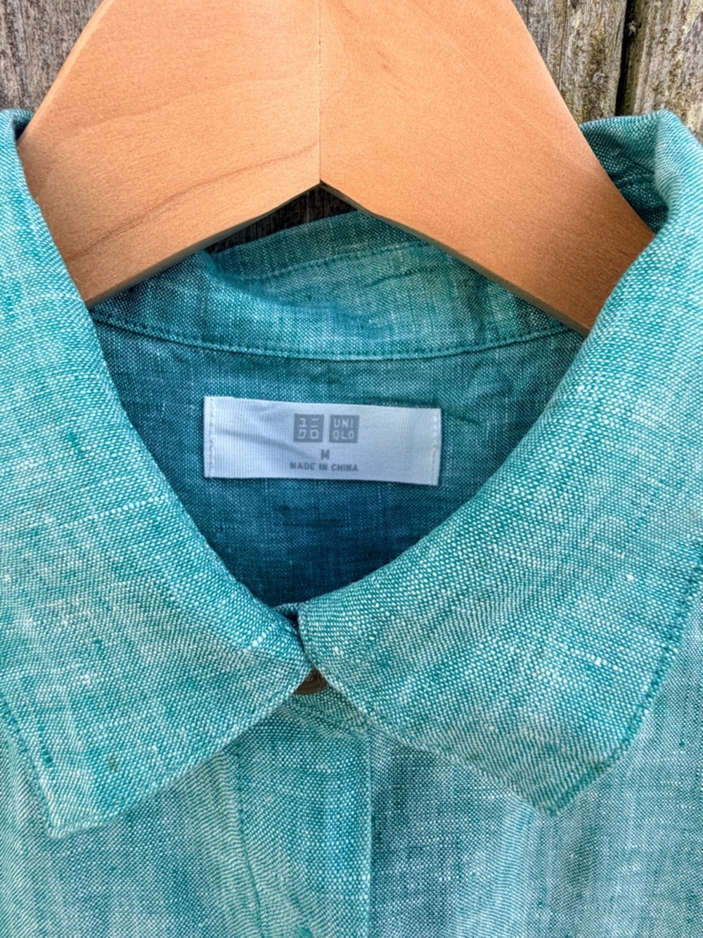 New Uniqlo Teal Sleeveless Button-Down Linen Shirt - Picture 3 of 8